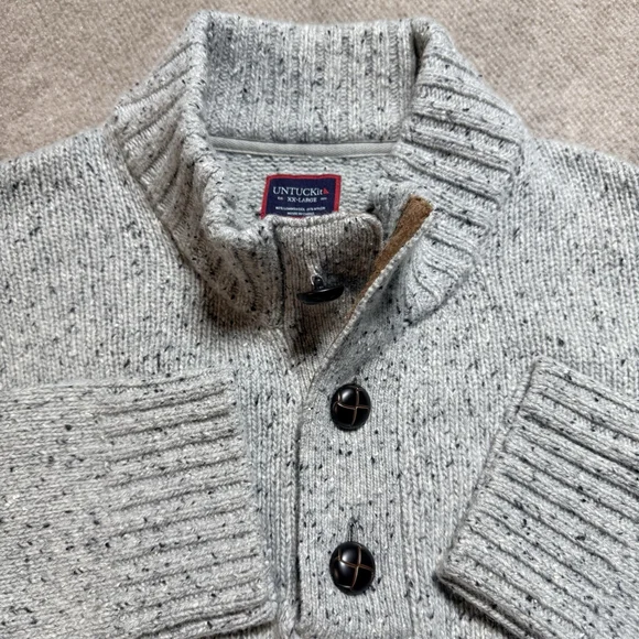 UNTUCKit Sweater Mens 2XL Gray Lambswool Mock Neck Button Henley Pullover EUC - Picture 2 of 13